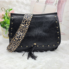 Load image into Gallery viewer, Vegan Saddle Crossbody Bag