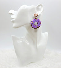 Load image into Gallery viewer, Donut Earrings