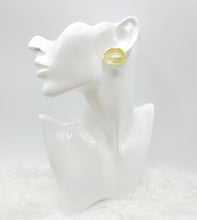 Load image into Gallery viewer, Mirror Lips Stud Earrings