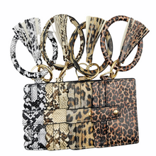 Load image into Gallery viewer, Animal Print Key Ring Tassel Bangle Wallet